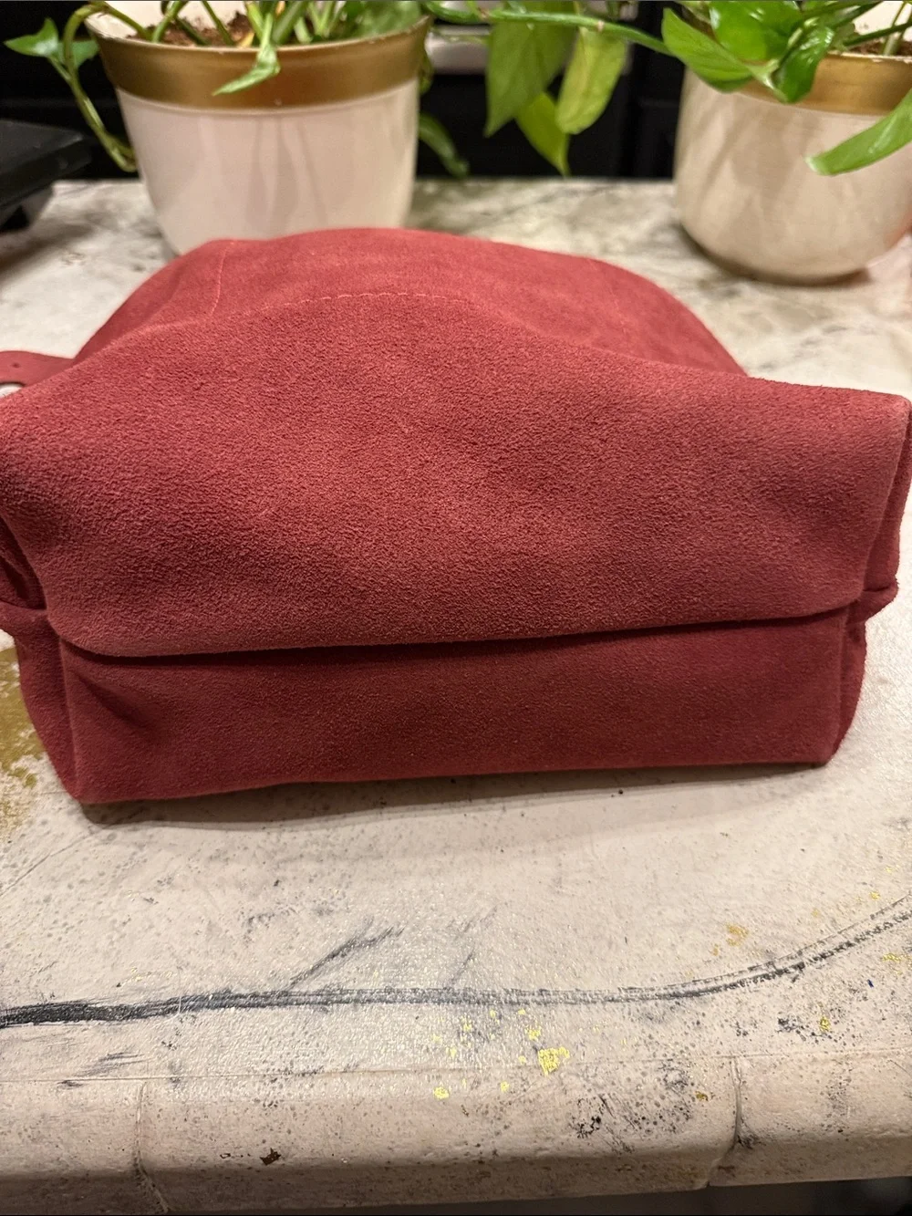 Portland Leather Good Suede Drawstring Shoulder Bag in Burgundy Rose - Picture 3 of 9